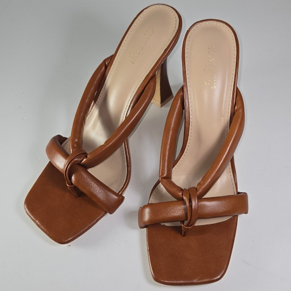 Kayleen Tan Brown Square Toe Padded Thong Heeled Sandals Size 10‎